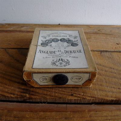 1900年頃フランス・紙箱 ボタンケース - donum ドナム 古道具