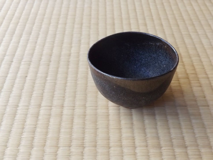 江戸時代初期頃・唐津・金石原窯・黒・梨地直・茶碗 | Chawan,Karatsu,ceramic,Nashiji,cir1650